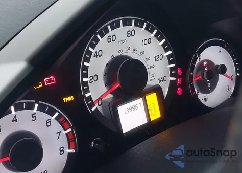 2015 Honda Pilot Lx z USA, uszkodzony, nr VIN 5FNYF3H23FB015742